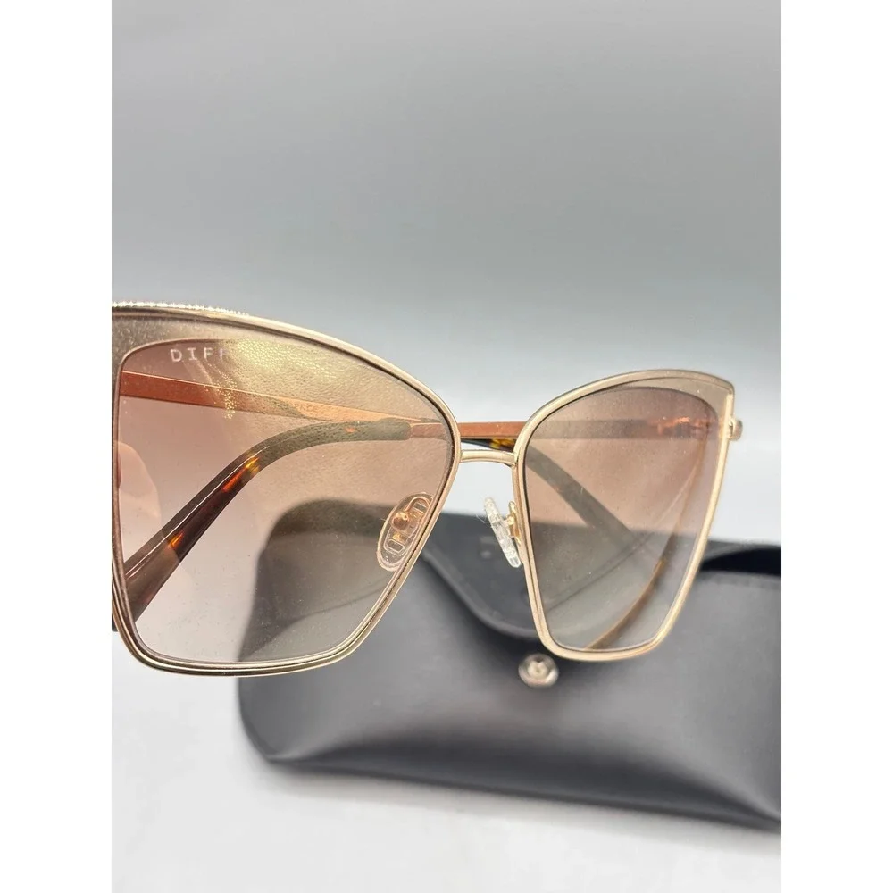 DIFF Eyewear Gold Glitter Cat Eye Sunglasses Brown Gradient Lens with Case
